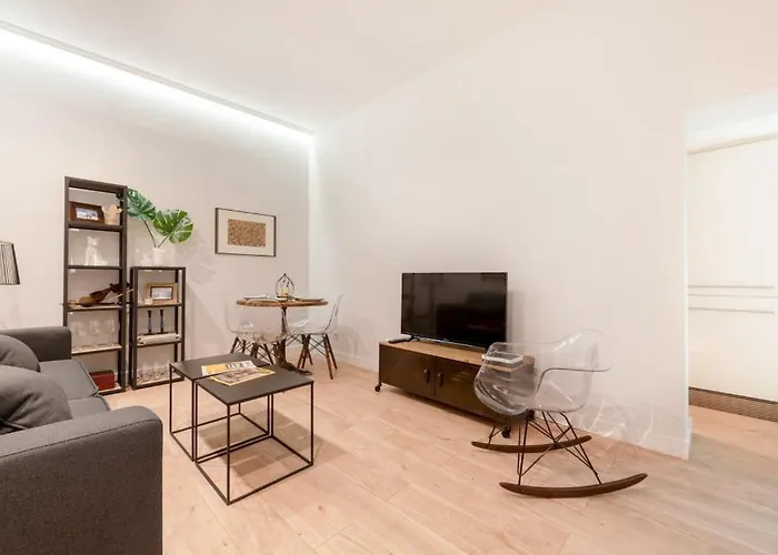 Cozy And Comfortable-1Bed 1Bath- City Center