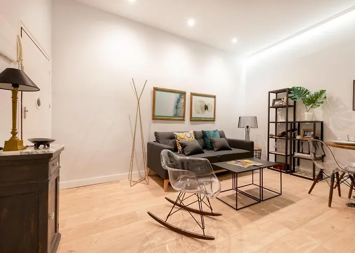 Cozy And Comfortable-1Bed 1Bath- City Center